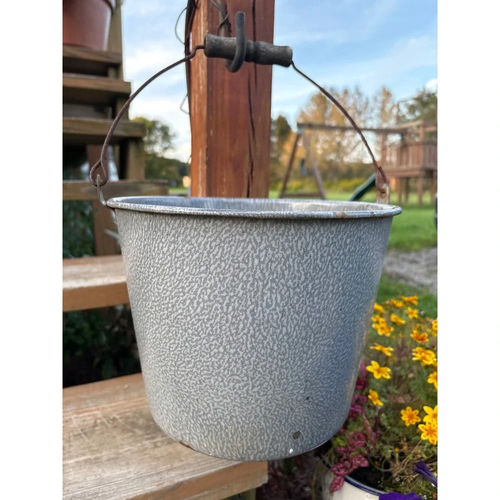 Vintage Granite Enamelware Bucket Wire Bail Wood Handle Farmhouse Pail Planter
